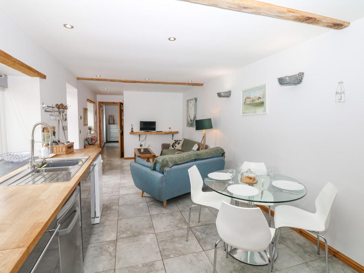 Вилла The Milk Shed Plymtree Экстерьер фото