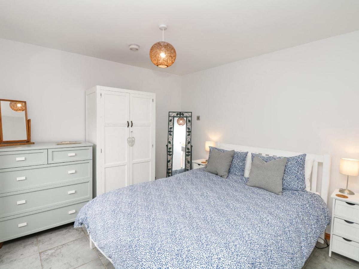 Вилла The Milk Shed Plymtree Экстерьер фото