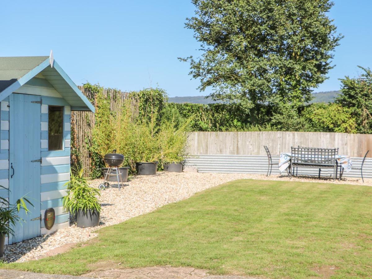 Вилла The Milk Shed Plymtree Экстерьер фото